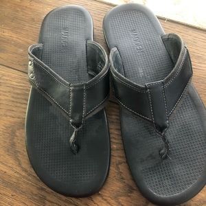 Madden flip flop mens in perfect condition